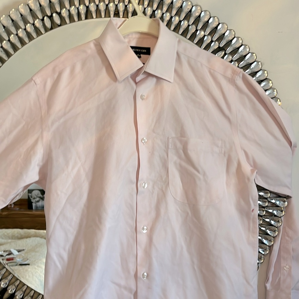 Jones New York men’s dress shirt in a pale pink shade in Great condition. - Picture 3 of 11